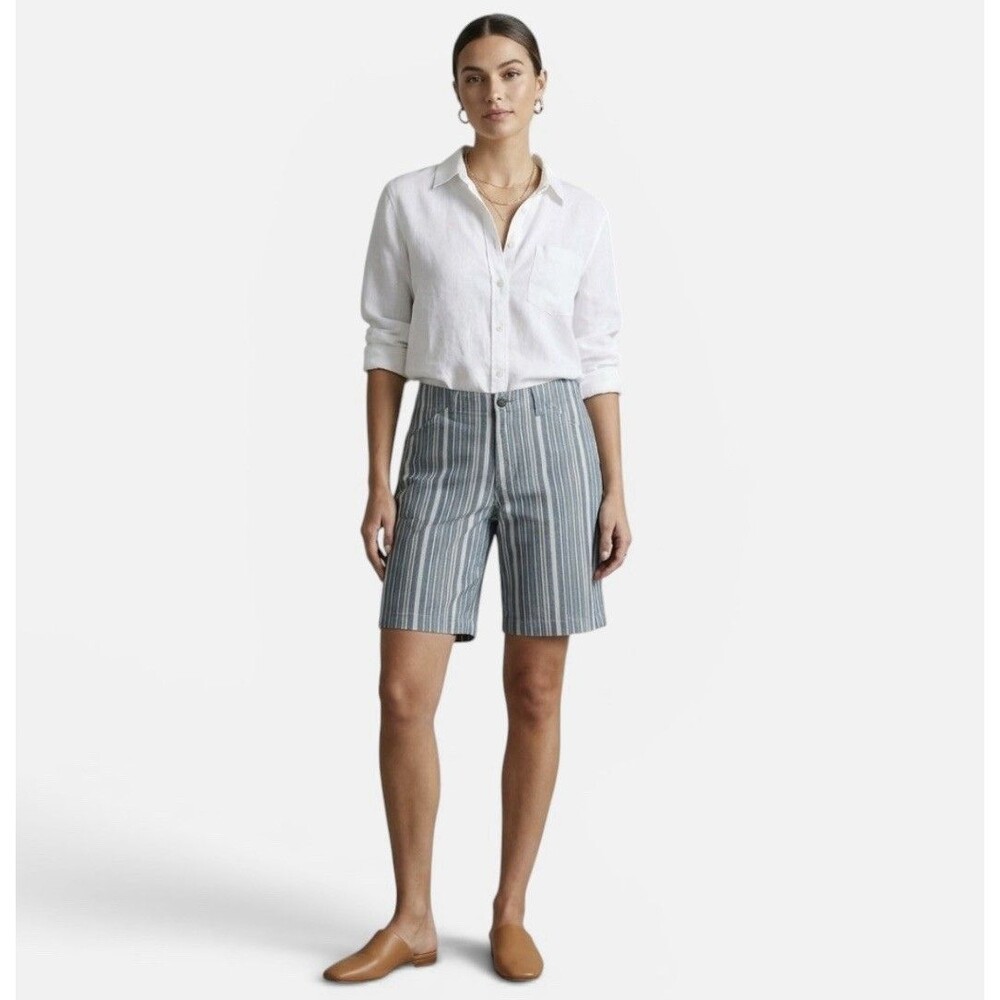 NWT Lee Regular Fit Mid Rise Blue Striped Stretch Bermuda 9” Shorts Size 14 NEW